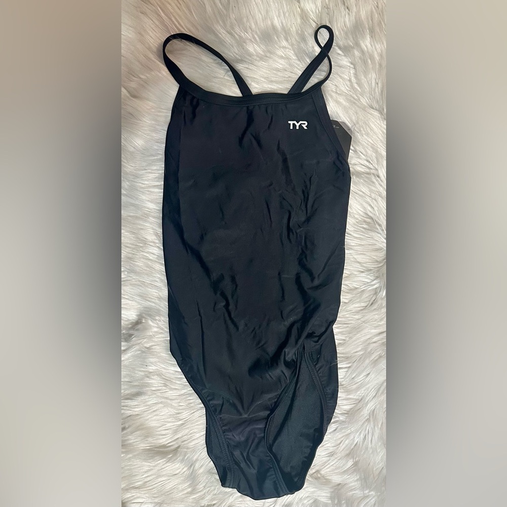 TYR Tyreco 1 Piece Swimsuit Size 32 Solid Diamond Fit Black
